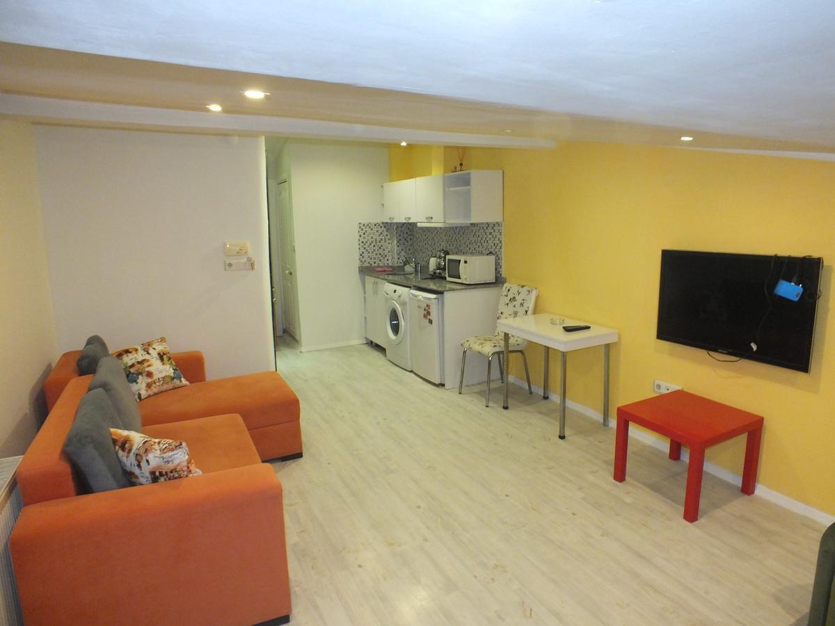 Taksim 9 Suites Apartments Istanbul Exterior photo